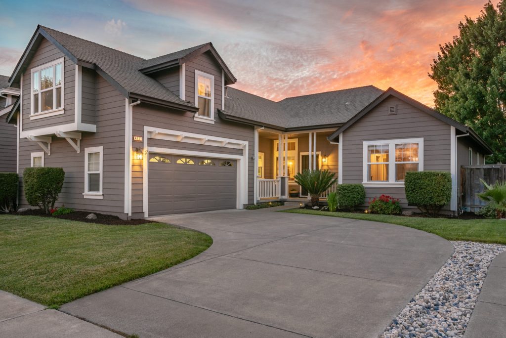 Beautiful home in Naperville, Illinois with a concrete driveway